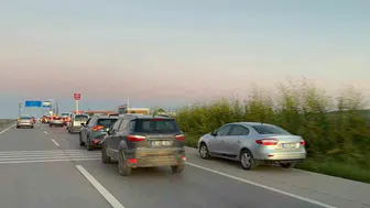 Bursa'da kurban mesaisi yolları kilitledi