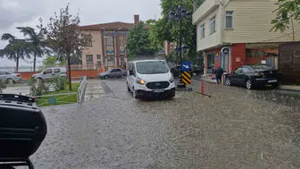 Tekirdağ sağanak yağışla sular altında kaldı