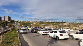 Adıyaman trafiğinde sabah saatlerinde kaza paniği yaşandı