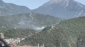 Fethiye ormanlarında alevler yükseliyor