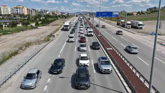 Kırıkkale trafiğinde dönüş çilesi başladı