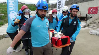 Trabzon’da gerçeği aratmayan deprem kurtarma operasyonu