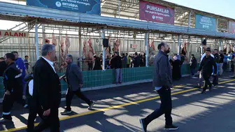 Pursaklar Belediyesi kurban kesim alanındaki düzeniyle tam not aldı