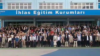 İhlas Koleji mezunları 30 yıllık geçmişi Bahçelievler’de yeniden yaşadı