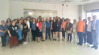 Ege Üniversitesi MS hastaları için rehber oldu