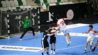 Giresun'da hentbolun zirvesine Beşiktaş yerleşti