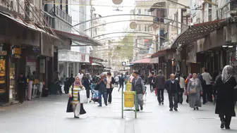 Malatya sallandı Gaziantep sokağa döküldü