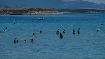 Didim sahillerinde bayram bereketi yaşanıyor