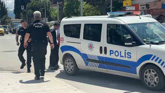 Bilecik'te parktaki bıçaklı saldırıyı polis son anda önledi