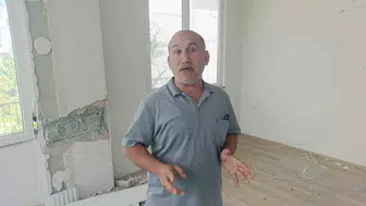 Antalya’da çatlayan binada korku dolu bekleyiş