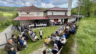Karabük köyünde asırlık bayram sofrası geleneği sürüyor