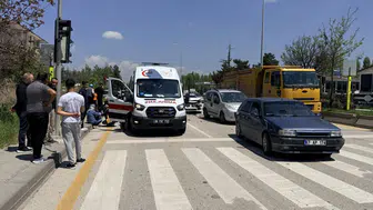 Ankara Çubuk yolunda üç araç birbirine girdi