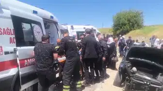 Batman yolunda feci kaza 6 kişi hastaneye kaldırıldı