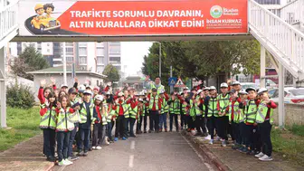 Samsunlu çocuklar direksiyon başında trafik kurallarını öğreniyor