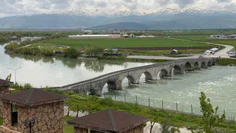 Muş Alparslan 2 Barajı su tahliyesine başladı
