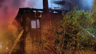Serinhisar’da bir ev küle döndü