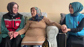 Erzurum’da yalnız yaşayan yaşlılar devletin şefkatiyle buluşuyor