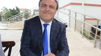 Aksaraylı Hanifi Varlı engel tanımadan şube müdürlüğüne yükseldi