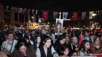 Kartal 19 Mayıs coşkusunu meydanlara taşıdı