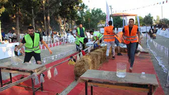 Antalya’da köylüler 5 yıldızlı tatil için parkurda ter döktü