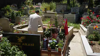 Kadıköy kurbanı Mattia Ahmet bayram sabahı mezarı başında anıldı