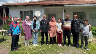 Osmaneli protokolünden şehit ve gazi evlerine bayram ziyareti