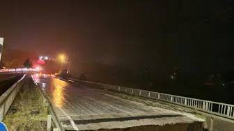 Hatay Samandağ yolunda köprü çöktü