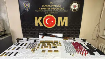 Sakarya’da silah kaçakçılığı operasyonu Evden cephanelik çıktı