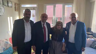 Sarıgöl Belediye Başkanı bayramı Afşar Mahallesi sakinleriyle karşıladı