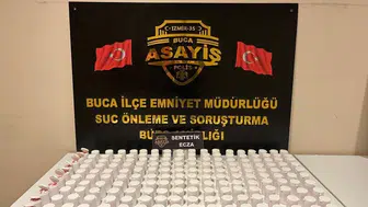 Buca'da zehir tacirlerine operasyon Binlerce hap yakalandı