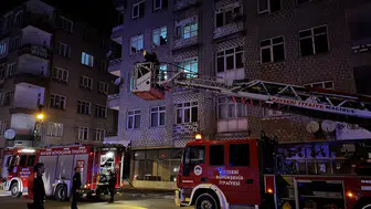 Kayseri'de gece yarısı apartman bodrumunda yangın paniği