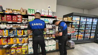 Germencik zabıtası bayram alışverişi için marketleri mercek altına aldı