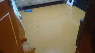 İnegöl'de sağanak hayatı felç etti evleri su bastı