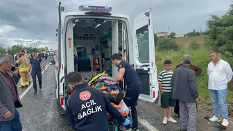 Manisa Kula yolunda beş araç birbirine girdi
