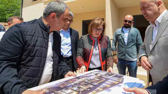 Gaziantep'te atıl durumdaki TCDD lojmanları yeşil alana dönüşüyor