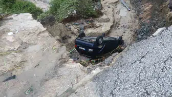 Hatayda sağanak yolda çökme yarattı bir kişi hayatını kaybetti