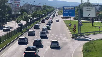 Bursa Ankara yolunda bayram dönüşü çilesi başladı