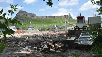 Kars’ın kalbindeki çirkin manzara turistleri kaçırıyor