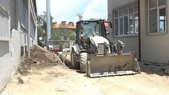 Isparta'da kanalizasyon hattında göçük Bir işçi toprak altında kaldı