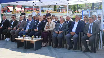 Elazığ’da el emeği ürünler meydanda görücüye çıktı