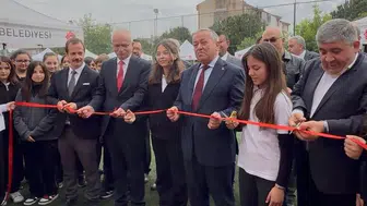 Balıkesirli öğrenciler Milli Mücadele kahramanlarını bilim fuarında gün yüzüne çıkardı