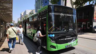 Denizli’de öğrencilere ulaşım desteği bütçeleri rahatlattı