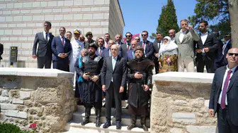 TBMM Başkanı Gelibolu’da tarihe yolculuk yaptı