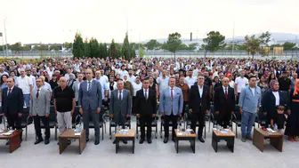 Denizli DOSTEK Koleji 228 gencini iş dünyasına uğurladı