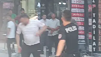 Yalova’da sokak kavgası kanlı bitti