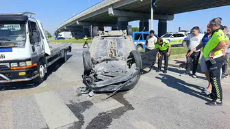 Manavgat yolunda takla atan araçtan sağ çıktı