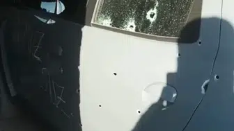 Siirt Baykan'da otomobile kurşunlu saldırı ve tehdit yazısı