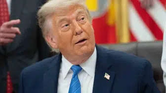 Trump İran'ın petrol merkezini gözüne kestirdi