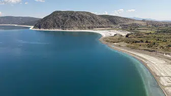 Salda Gölü yaz sezonuna kapılarını açtı