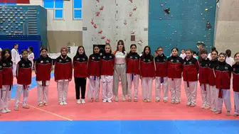 Samsunlu minik sporcular madalyaları topladı